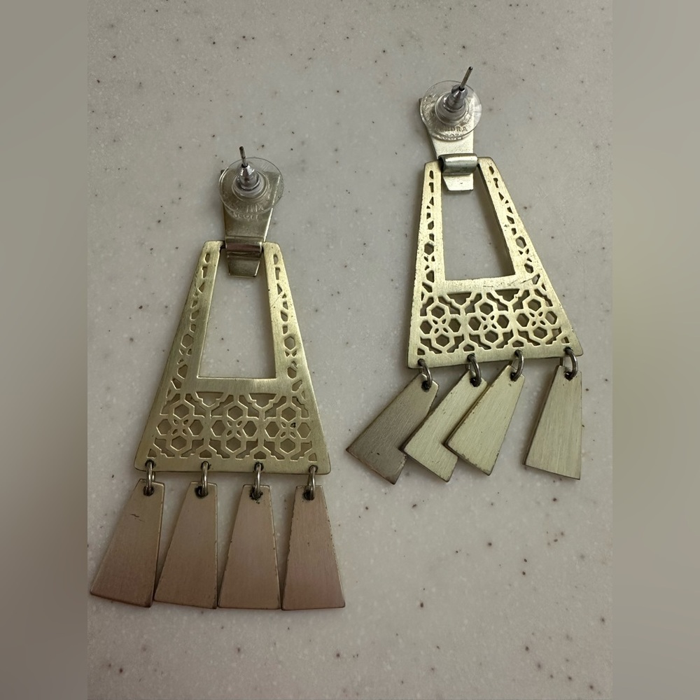 Kendra Scott Gold Filigree Earrings - Picture 2 of 2